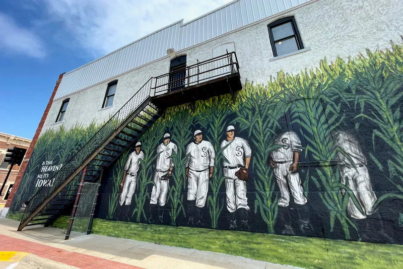 The Field of Dreams – Part 3: Iowa and Dyersville Gone Hollywood - Stadium Vagabond