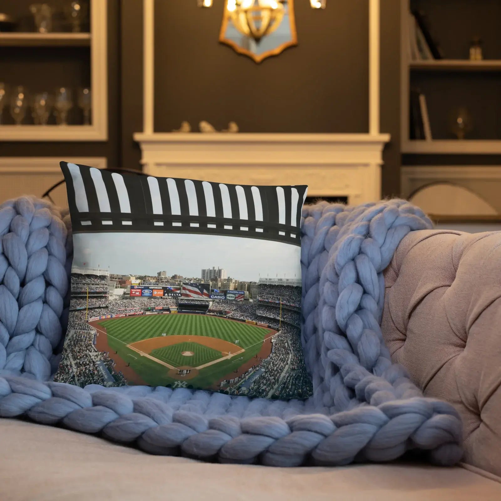 New York Yankees Pillow- Legacy of the Bronx - Stadium Vagabond