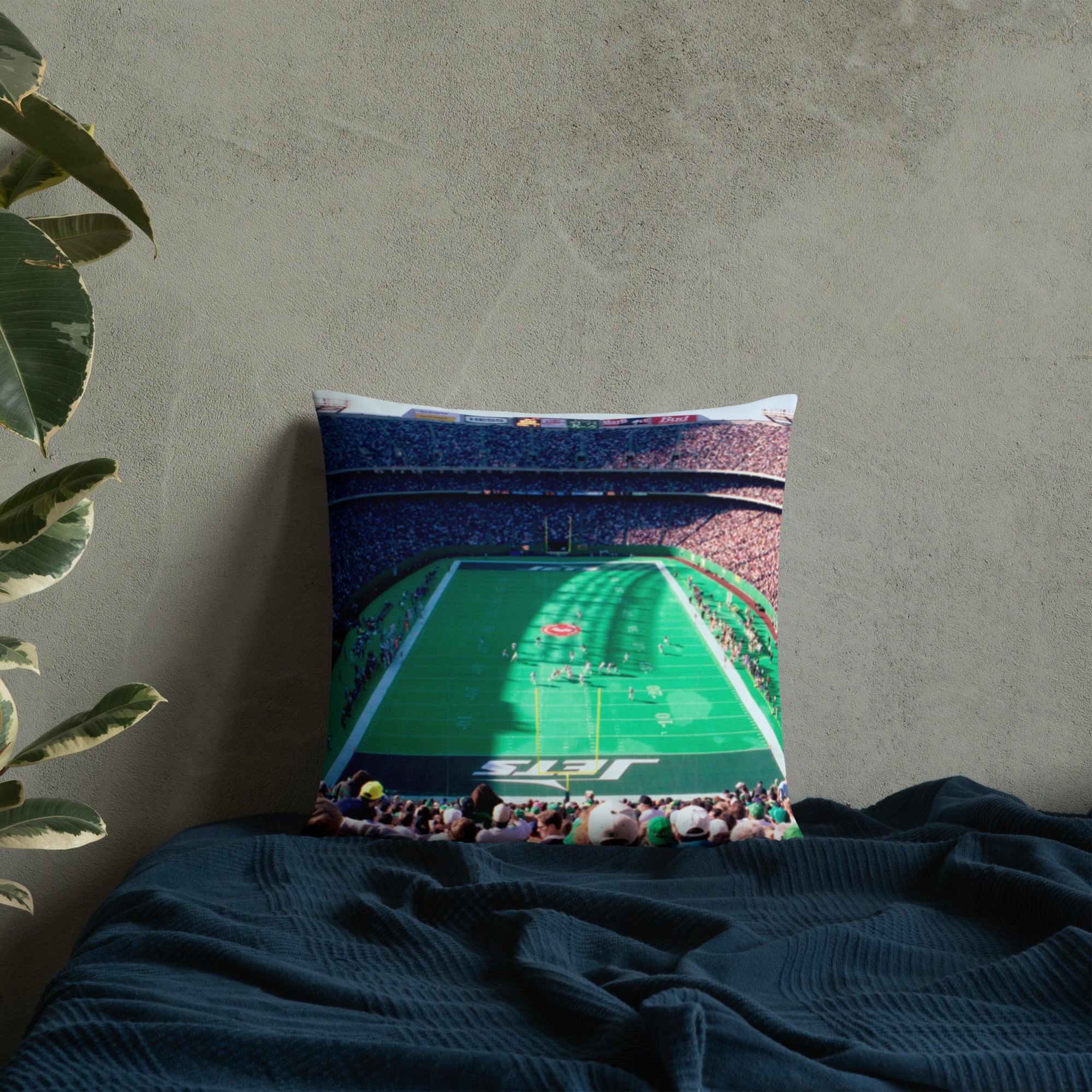 I ❤️ New York - Yankees and Jets Pillow - Stadium Vagabond