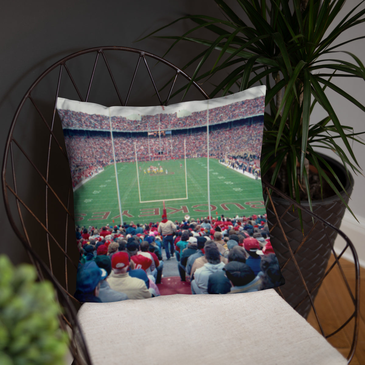 Ohio State Buckeyes "The Horseshoe" Pillow - Stadium Vagabond