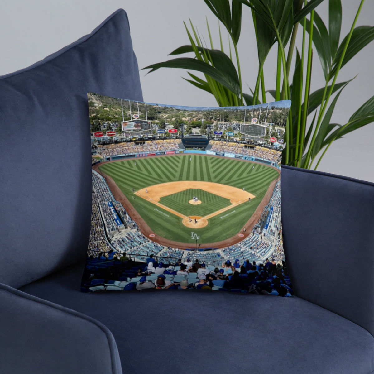 Los Angeles Dodgers - 2025 World Series Champs Pillow - Stadium Vagabond