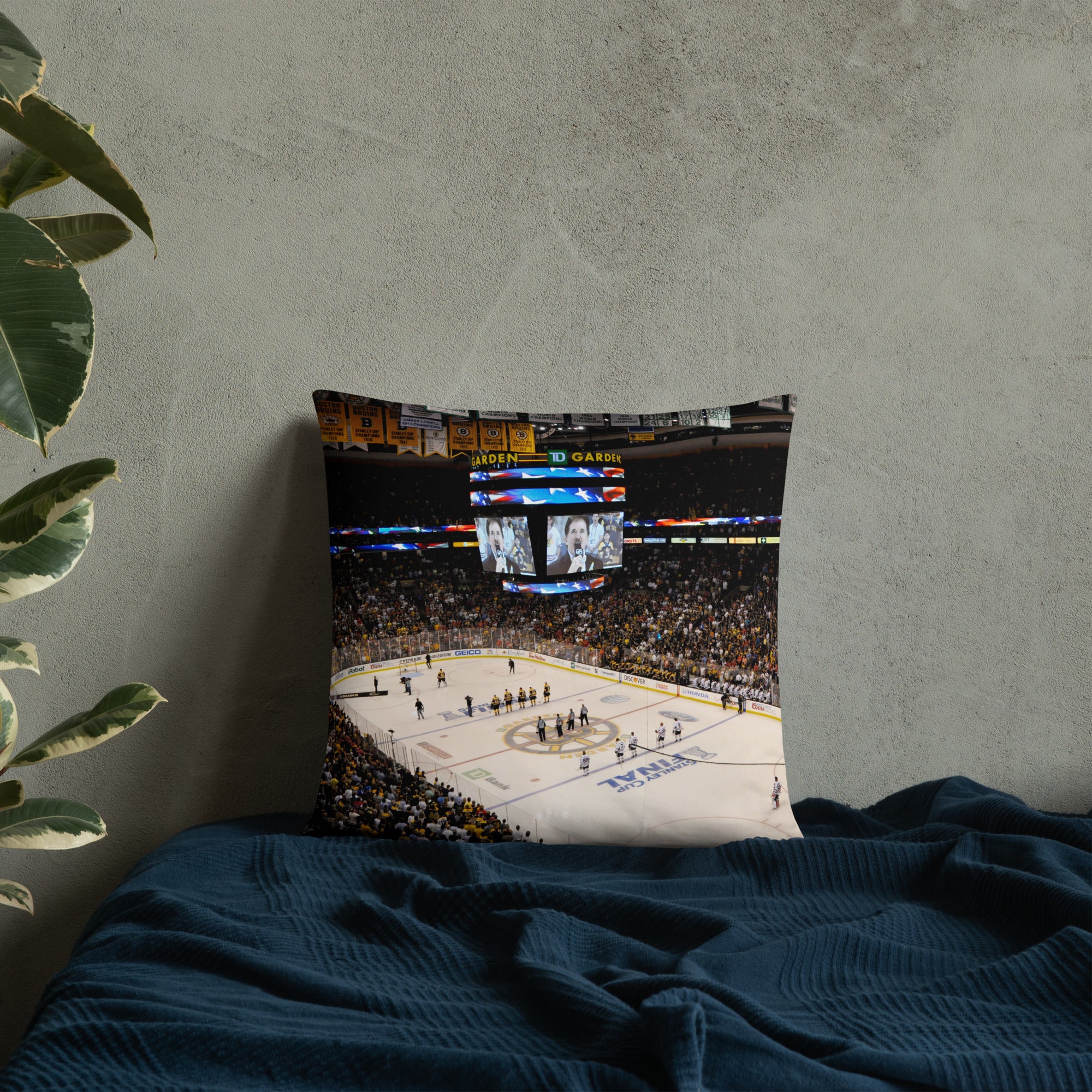 I ❤️ Boston - Bruins and Celtics Pillow - Stadium Vagabond