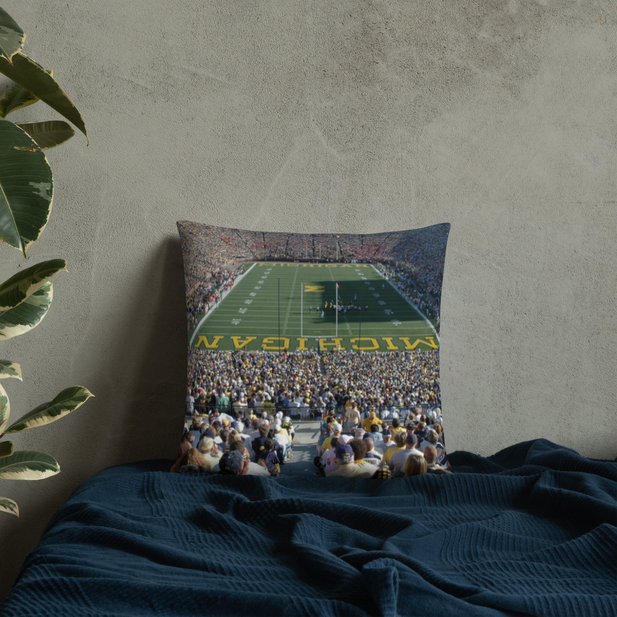 Michigan "Big House Pillow - Stadium Vagabond